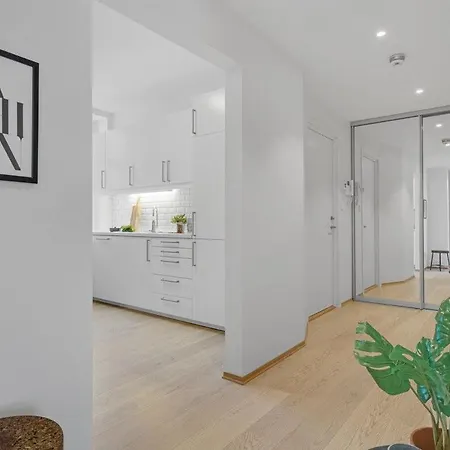 Superior 4 Bedroom Lejlighed *
